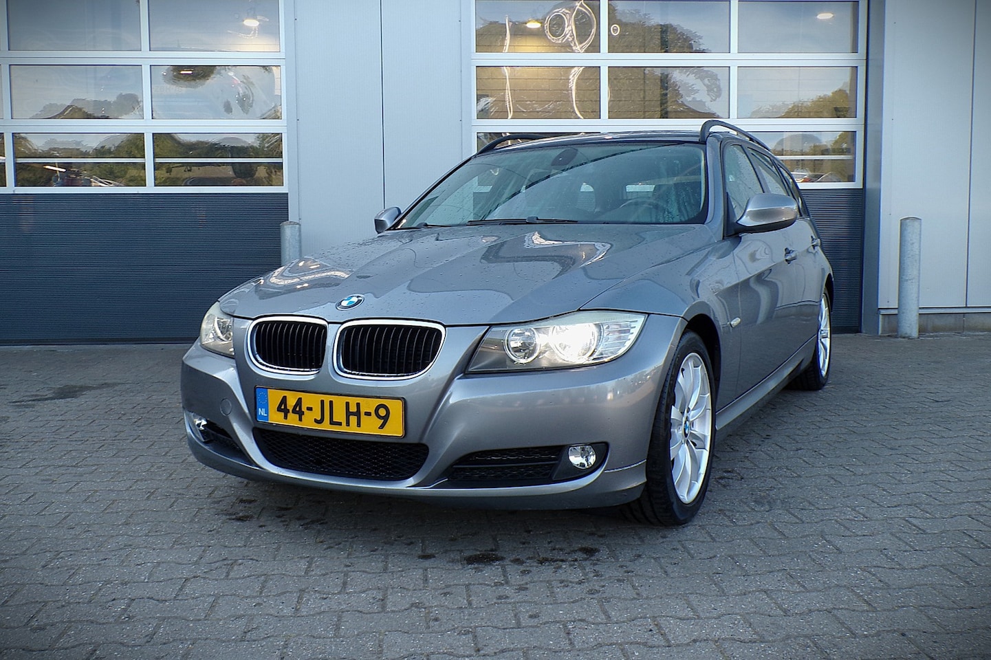 BMW 3-serie Touring - 316i Business Line 316i Business Line - AutoWereld.nl