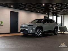 Toyota Yaris Cross - Hybrid AWD-i Premiere Edition | JBL | Trekhaak | Head Up |