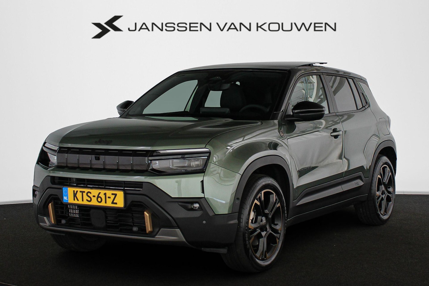 Jeep Avenger - 1.2 e-Hybrid 85th Anniversary Facelift Panoramadak Keyless Stoelverwarming Camera - AutoWereld.nl