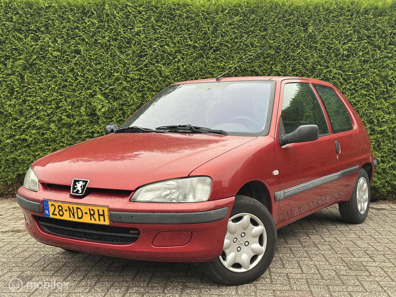 Peugeot 106 - 1.1 XR |Airco|NAP|APK tot 12-03-2027|Centr. Vergrendeling|Elktr. ramen| - AutoWereld.nl
