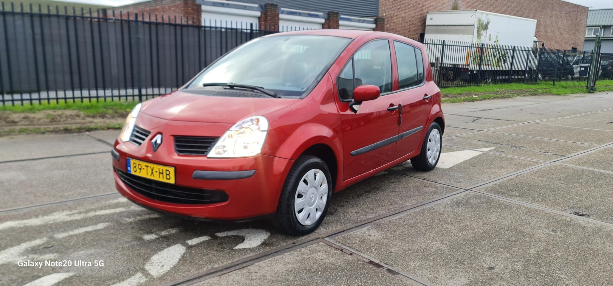 Renault Modus - 1.4-16V Air Renault Modus 1.4i 16V Airco - AutoWereld.nl