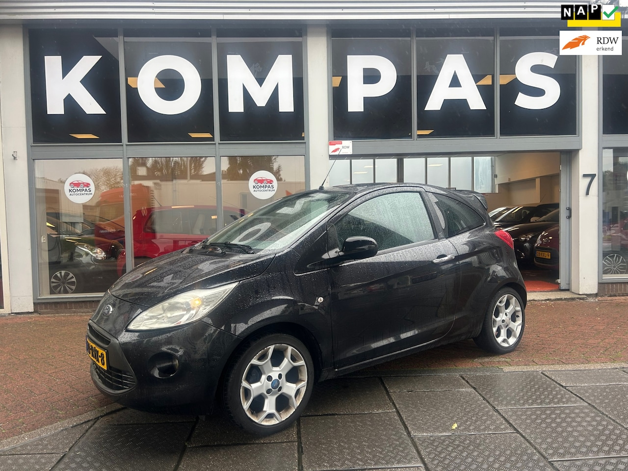 Ford Ka - 1.2 Titanium X start/stop|Panoramadak|Airco|VOL.OH|NAP|Multi.Stuurwiel|APK27|Lm.Velgen|EL. - AutoWereld.nl