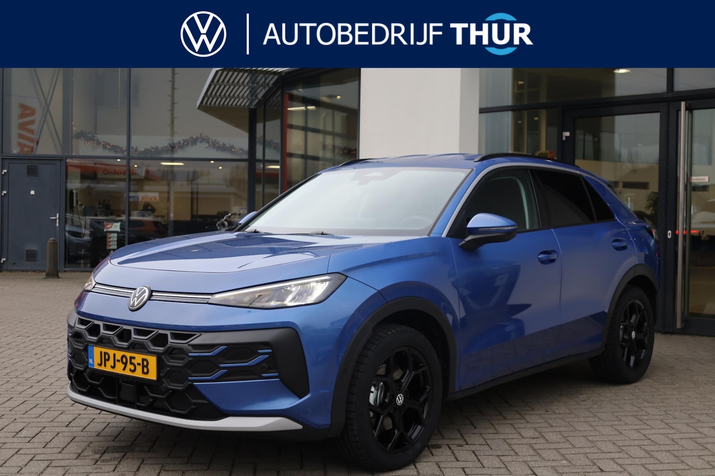 Volkswagen T-Roc - 1.5 eTsi Life First Edition 115PK / 85kW DSG, DE NIEUWE T-ROC, Black Style pakket, achteru - AutoWereld.nl