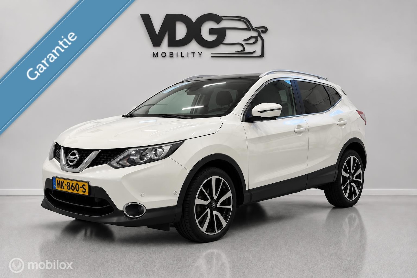 Nissan Qashqai - 1.2 Tekna ✓Pano✓Trekh✓Leer✓stoel&voorruitverw - AutoWereld.nl