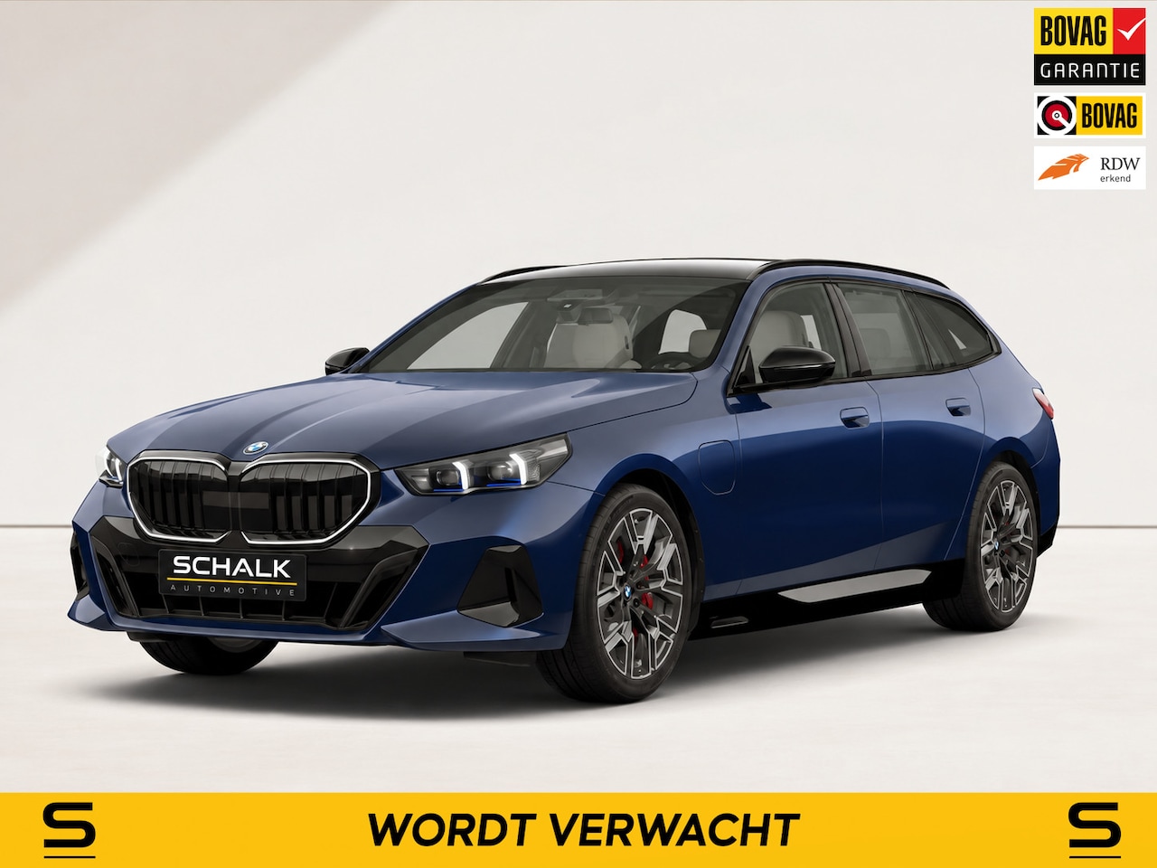 BMW 5-serie Touring - 550e|M-Sport Pro|Pano|B&W|Fiscaal gunstig - AutoWereld.nl