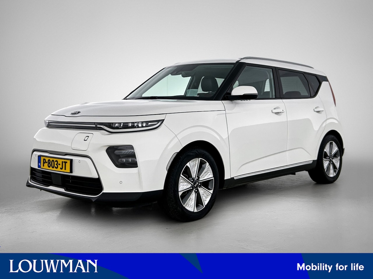 Kia e-Soul - ExecutiveLine 64 kWh | Panoramadak | Trekhaak | - AutoWereld.nl