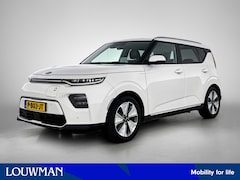 Kia e-Soul - ExecutiveLine 64 kWh | Panoramadak | Trekhaak | 12 maanden BOVAG