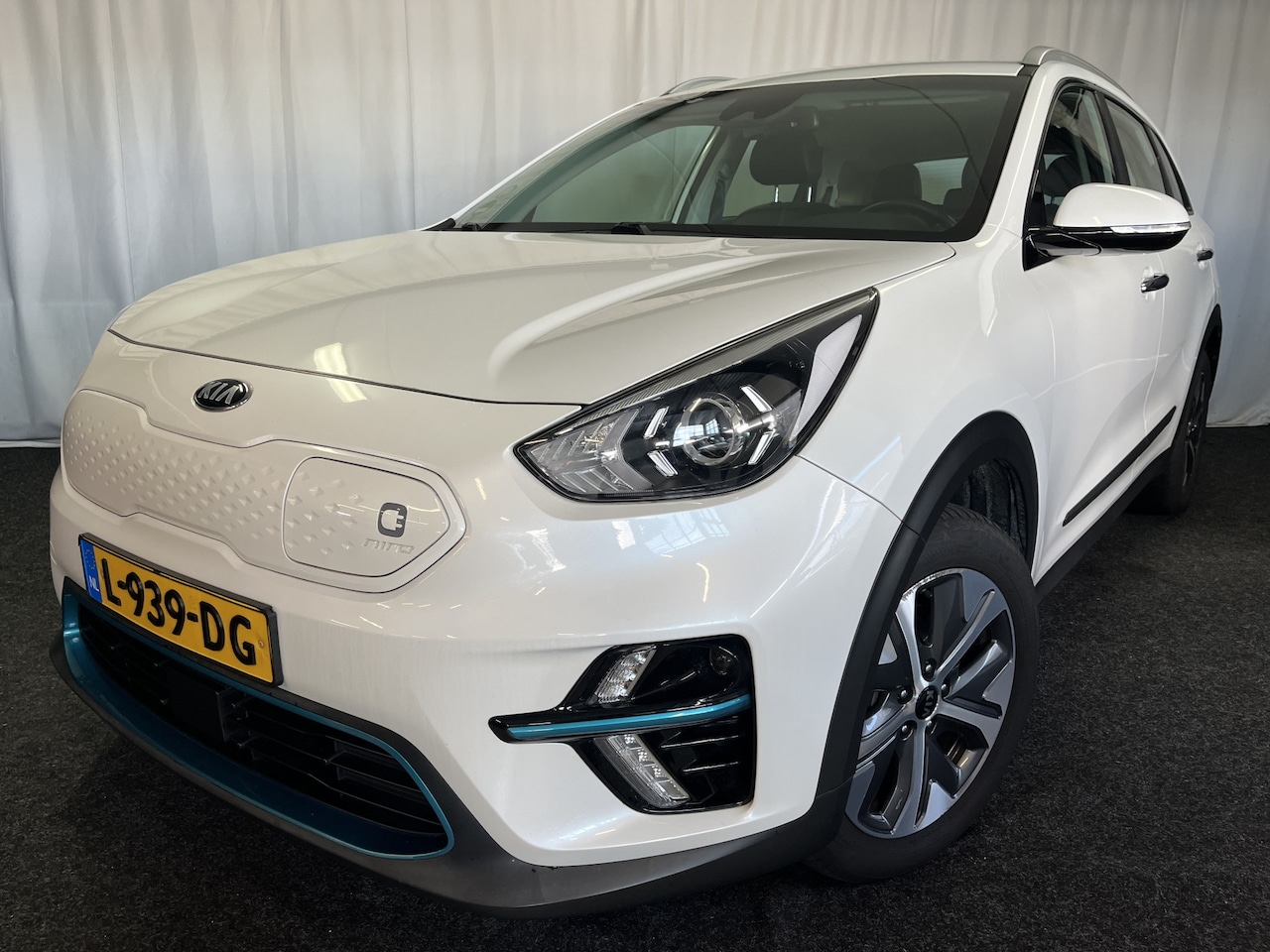 Kia e-Niro - DynamicLine 64 kWh 1E EIGN/ECC/CAMERA/3-FASE - AutoWereld.nl