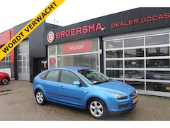 Ford Focus - 1.6-16V Ambiente 1 EIGENAAR NL * 154.000 KM * NIEUWE APK