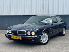 Jaguar XJ - 3.2 V8 Executive |Bijna €10.000 geïnvesteerd| Onderhoudshistorie | YoungTimer | Leder | Cr