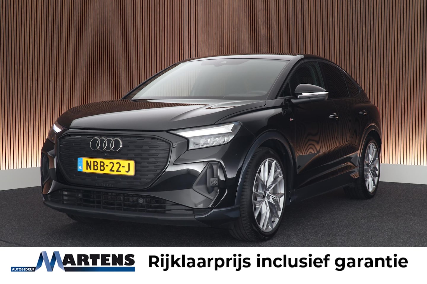 Audi Q4 Sportback e-tron - 40 S edition 77 kWh 204pk SOH 94% Camera Matrix LED ACC Sfeerverlichting Navigatie Stoelve - AutoWereld.nl