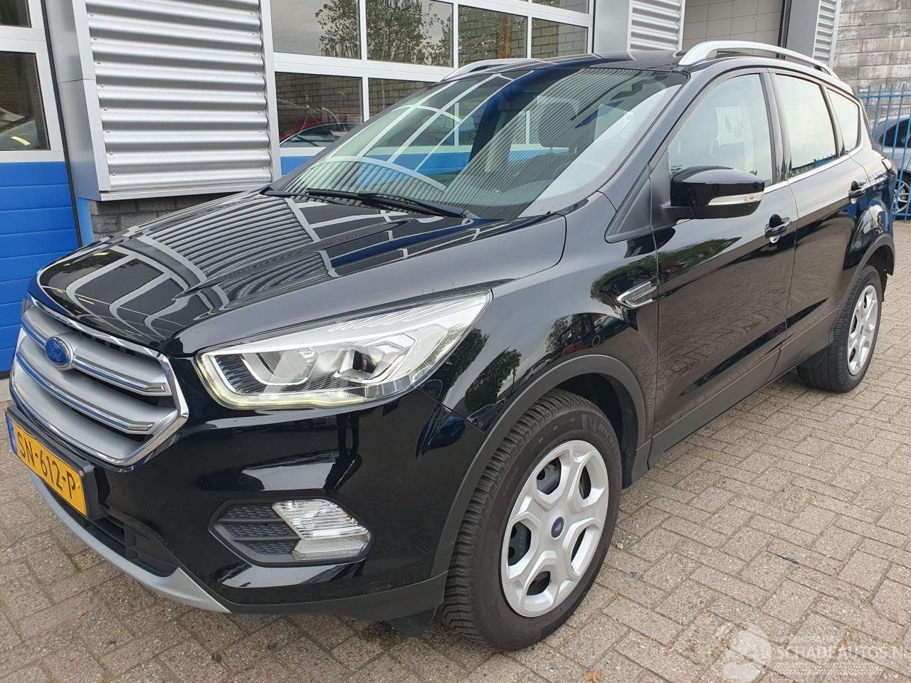 Ford Kuga - 1.5 EcoBoost Trend Ultimate 1.5 EcoBoost Trend Ultimate - AutoWereld.nl