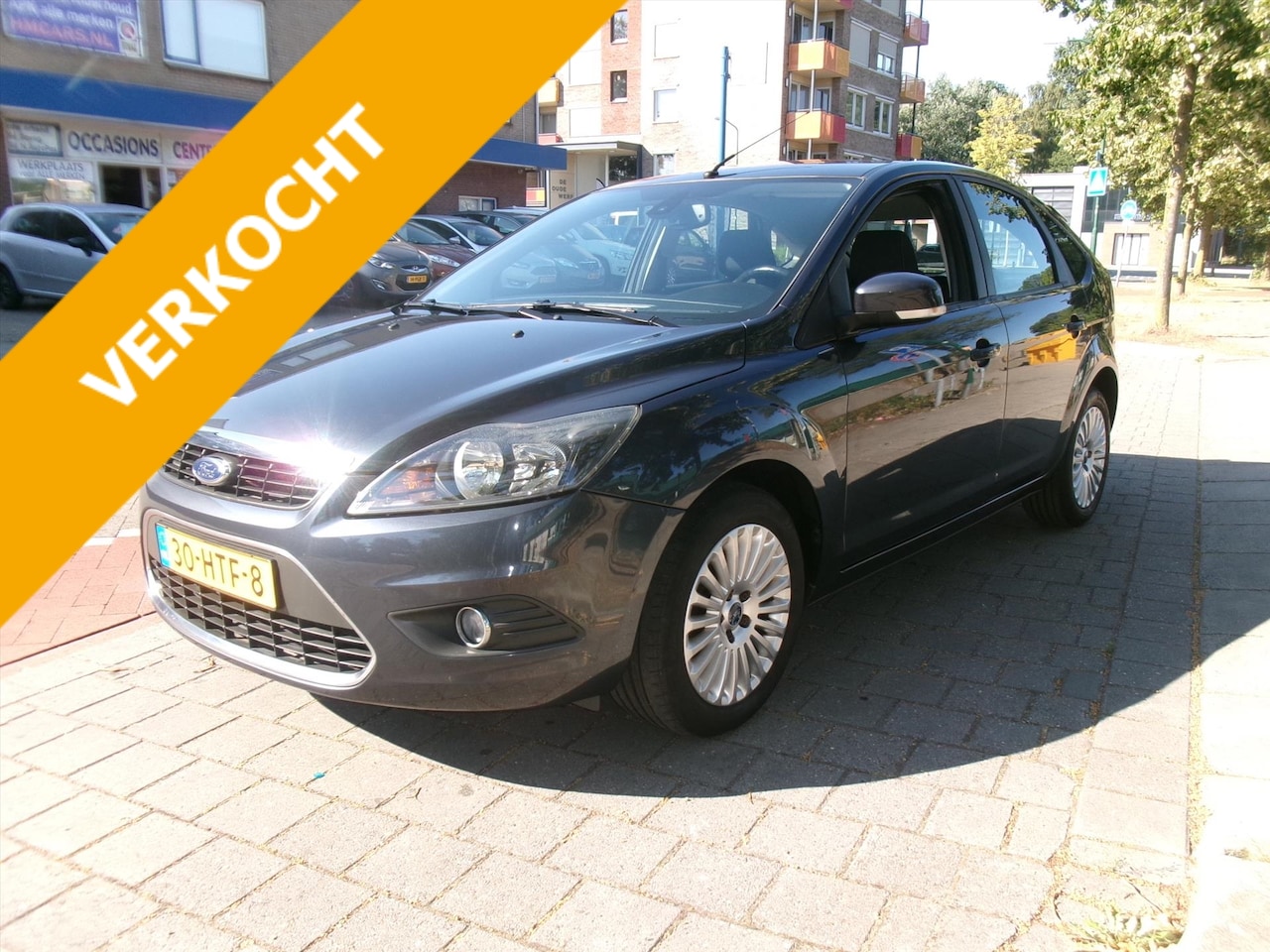 Ford Focus - 1.6 74KW 5D Titanium - AutoWereld.nl
