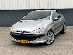 Peugeot 206 CC - 1.6-16V | Leder | Nieuwe APK | 17 Inch Sportwielen | Leuke auto