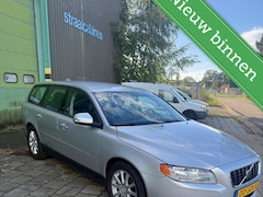 Volvo V70 - 2.4D Summum automaat