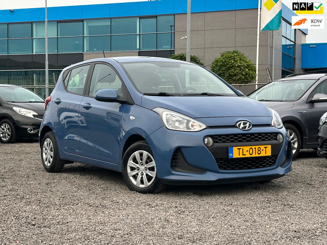 Hyundai i10 - 1.0i Comfort/NAVI/CARPLAY - AutoWereld.nl