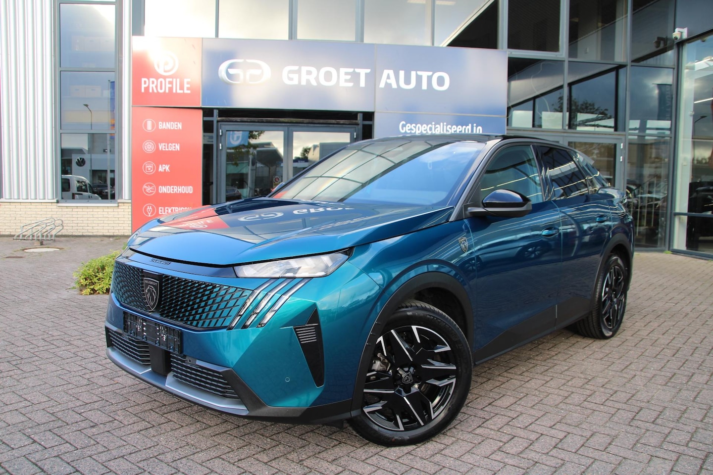 Peugeot 3008 - 1.2 Hybrid 145 GT Automaat Airco Navi Camera Carplay 9357km Nieuwstaat - AutoWereld.nl