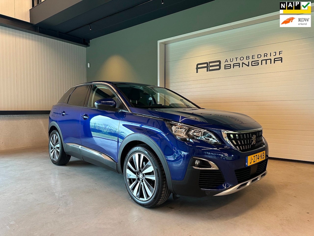 Peugeot 3008 - 1.2 PureTech AUTOMAAT BLUE LEASE PREMIUM AVANTAGE|CLIMA AIRCO|NAVIGATIE|APPLE CARPLAY+ANDR - AutoWereld.nl