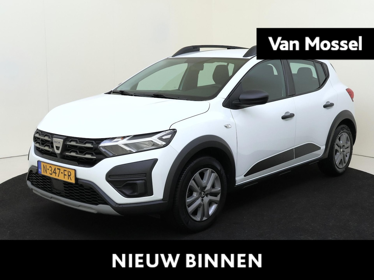 Dacia Sandero Stepway - 1.0 TCe 90 Essential Trekhaak | Airco | Cruise Control | - AutoWereld.nl