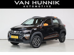 Dacia Spring - Comfort Plus 27 kWh | Camera | Leder | Dab | SoH 92%