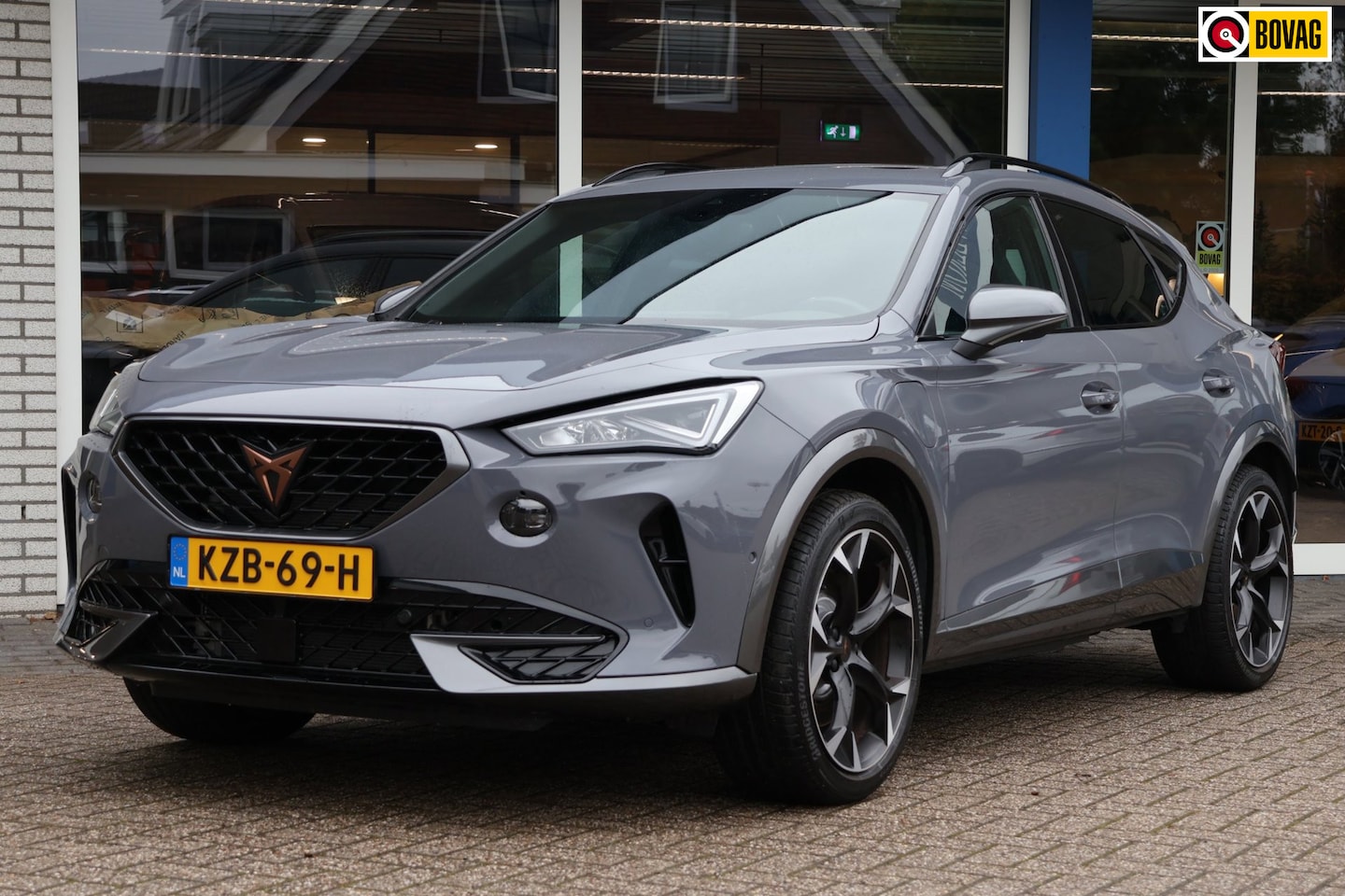 CUPRA Formentor - 1.4 TSI e-Hybrid VZ Performance SOH-94% Sportstoelen Carplay Stoel/stuurverwarming - AutoWereld.nl