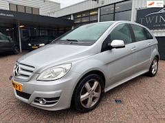 Mercedes-Benz B-klasse - 200 Automaat Defect