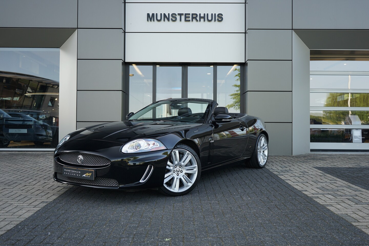 Jaguar XKR - 5.0 V8 S/C Convertible | Keyless entry | Stoel ventilatie | Sport Uitlaat | - AutoWereld.nl