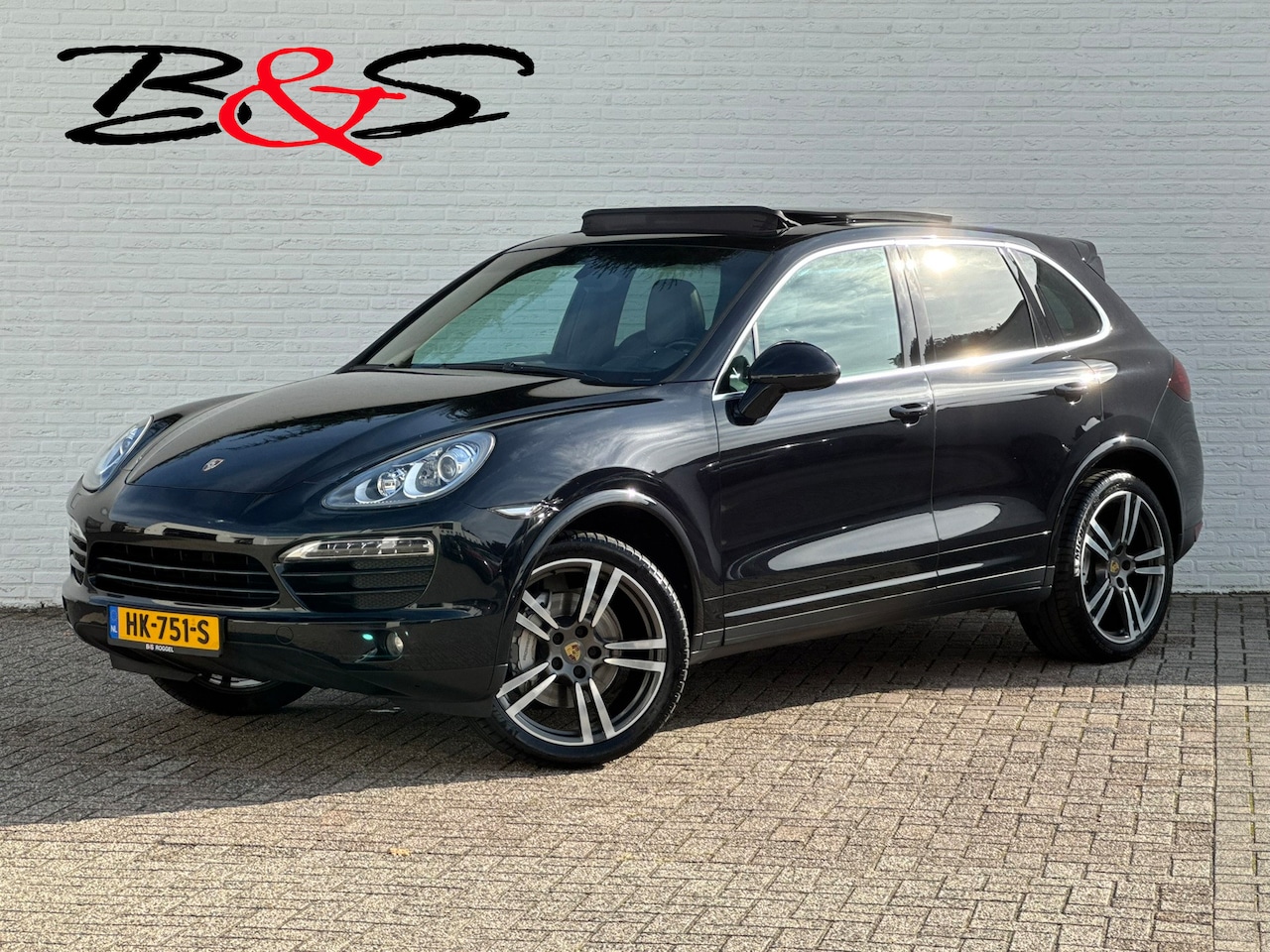 Porsche Cayenne - 4.8 S Luchtvering Trekhaak Panorama Camera 21 inch Verwarmde voorruit Bose - AutoWereld.nl