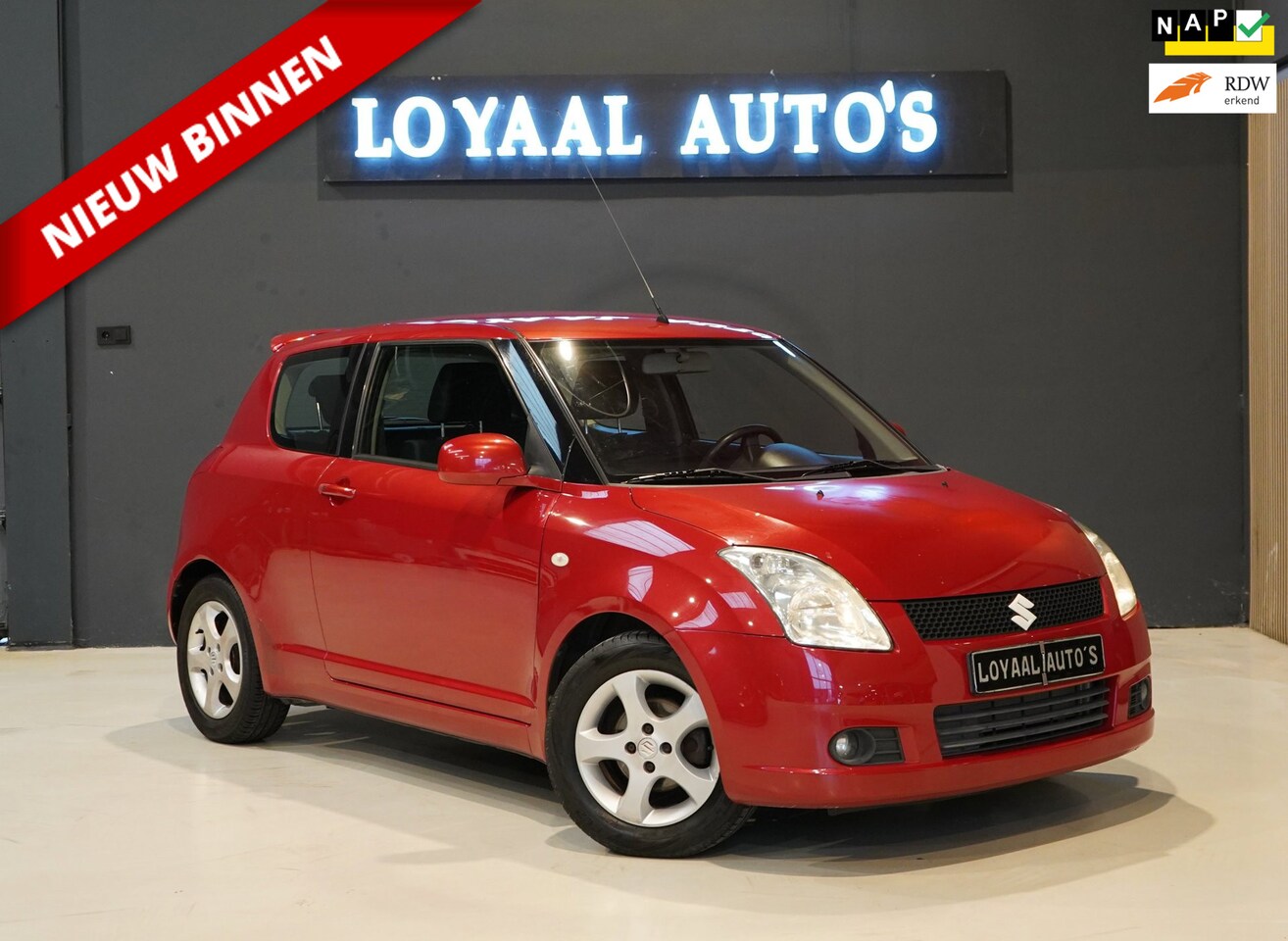Suzuki Swift - 1.3 Exclusive | NAVI | AIRCO | NAP | APK | ELEK. RAMEN - AutoWereld.nl