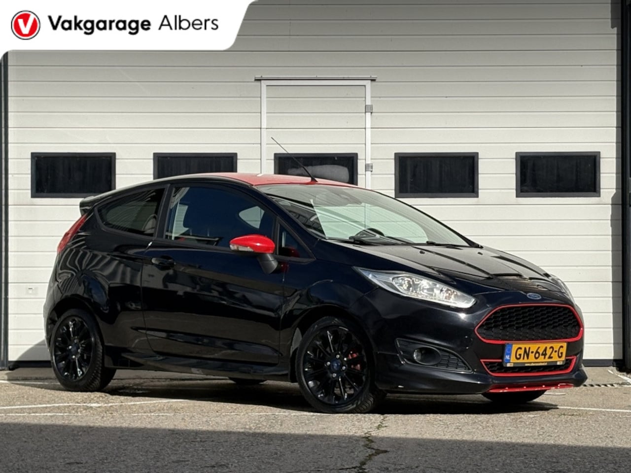 Ford Fiesta - 1.0 EcoB. Black Edition Navi | Climate | Pdc | 140pk! - AutoWereld.nl