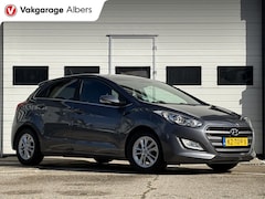 Hyundai i30 - 1.6 GDi GO Navi | Climate | Camera | LM velgen
