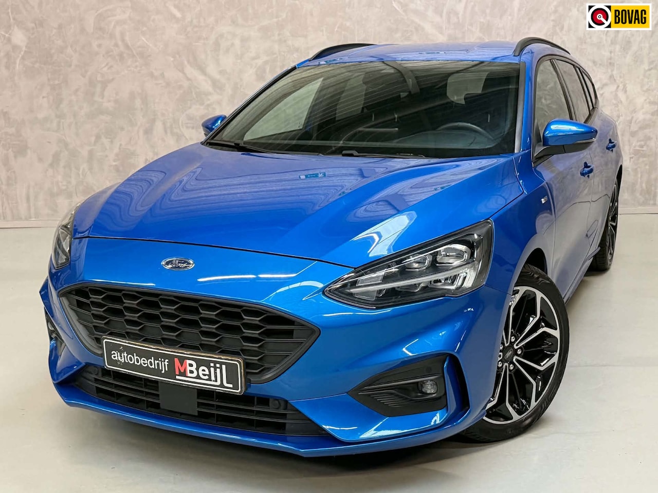Ford Focus Wagon - 1.0 EcoBoost ST Line Business /Keyless /Led /Winterpakket - AutoWereld.nl
