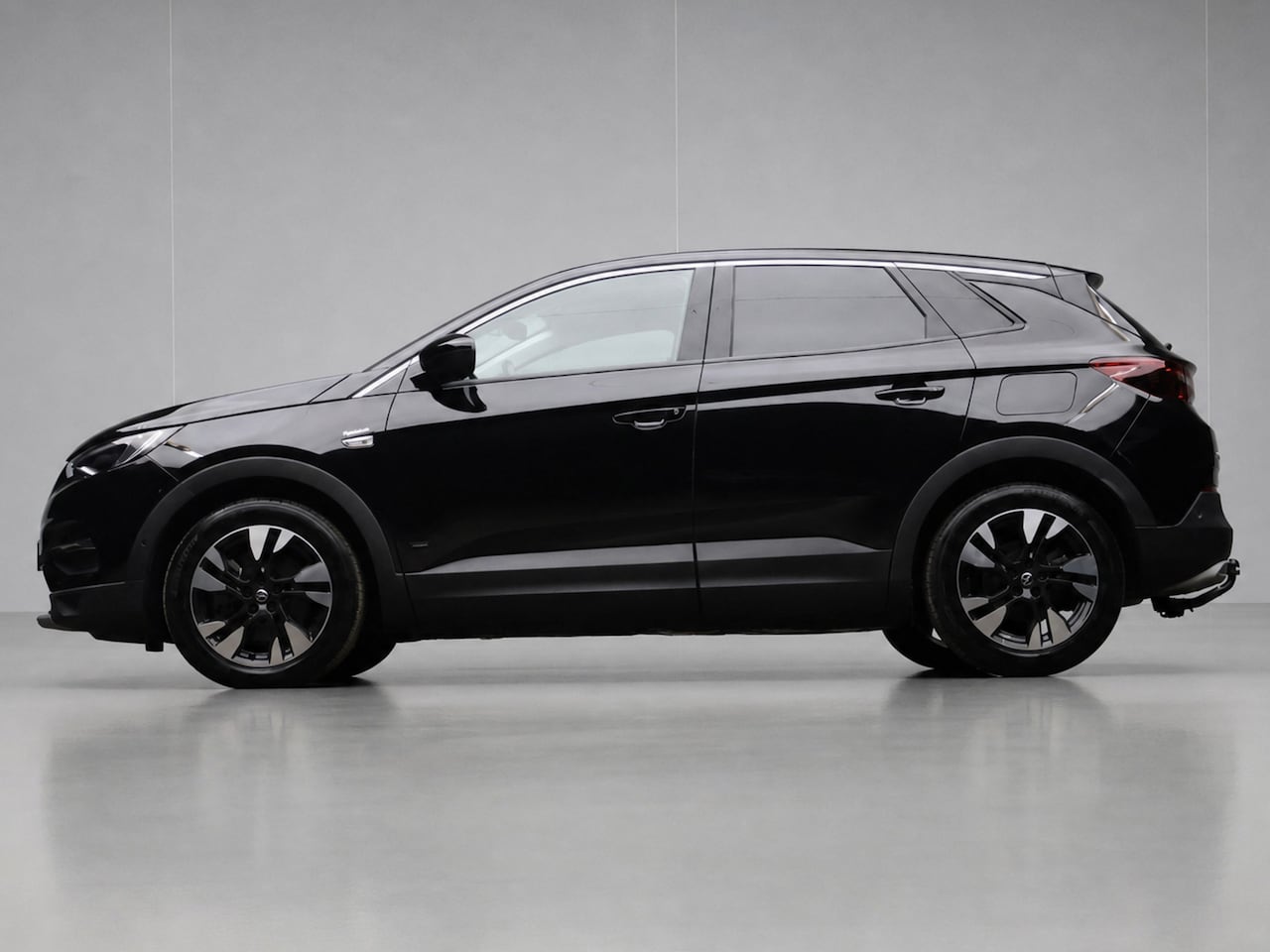 Opel Grandland X - 1.6 Turbo Hybrid Ultimate (APPLE CARPLAY,NAVI,STOELVERWARMING,CAMERA,360 VIEW,SPORTSTOELEN - AutoWereld.nl