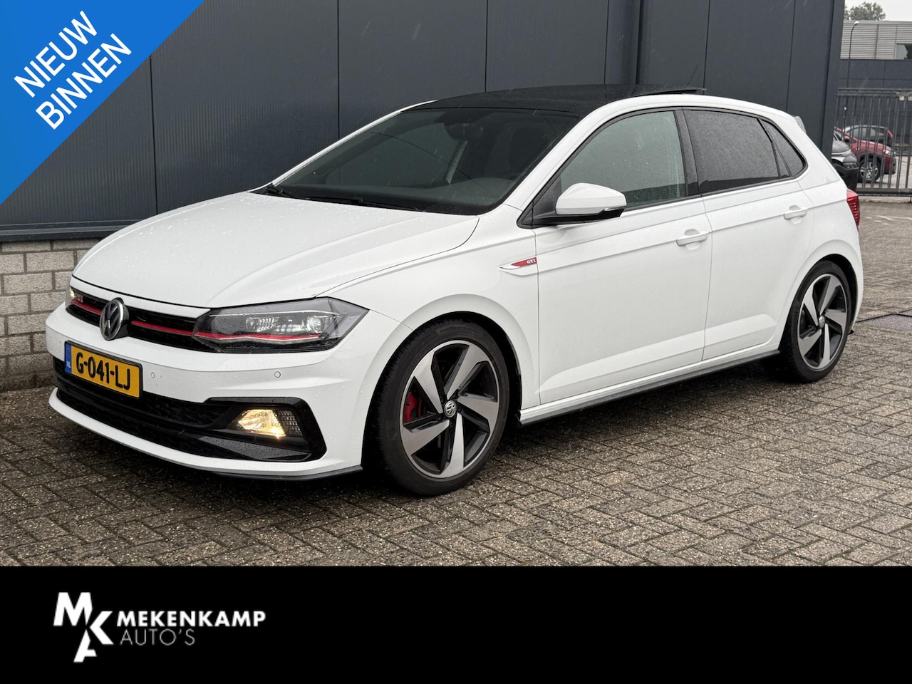 Volkswagen Polo - 2.0 TSI GTI 17"/Panoramadak/Stoelverwarming/Keyless/Virtual cockpit/Adaptieve cruise/Camer - AutoWereld.nl