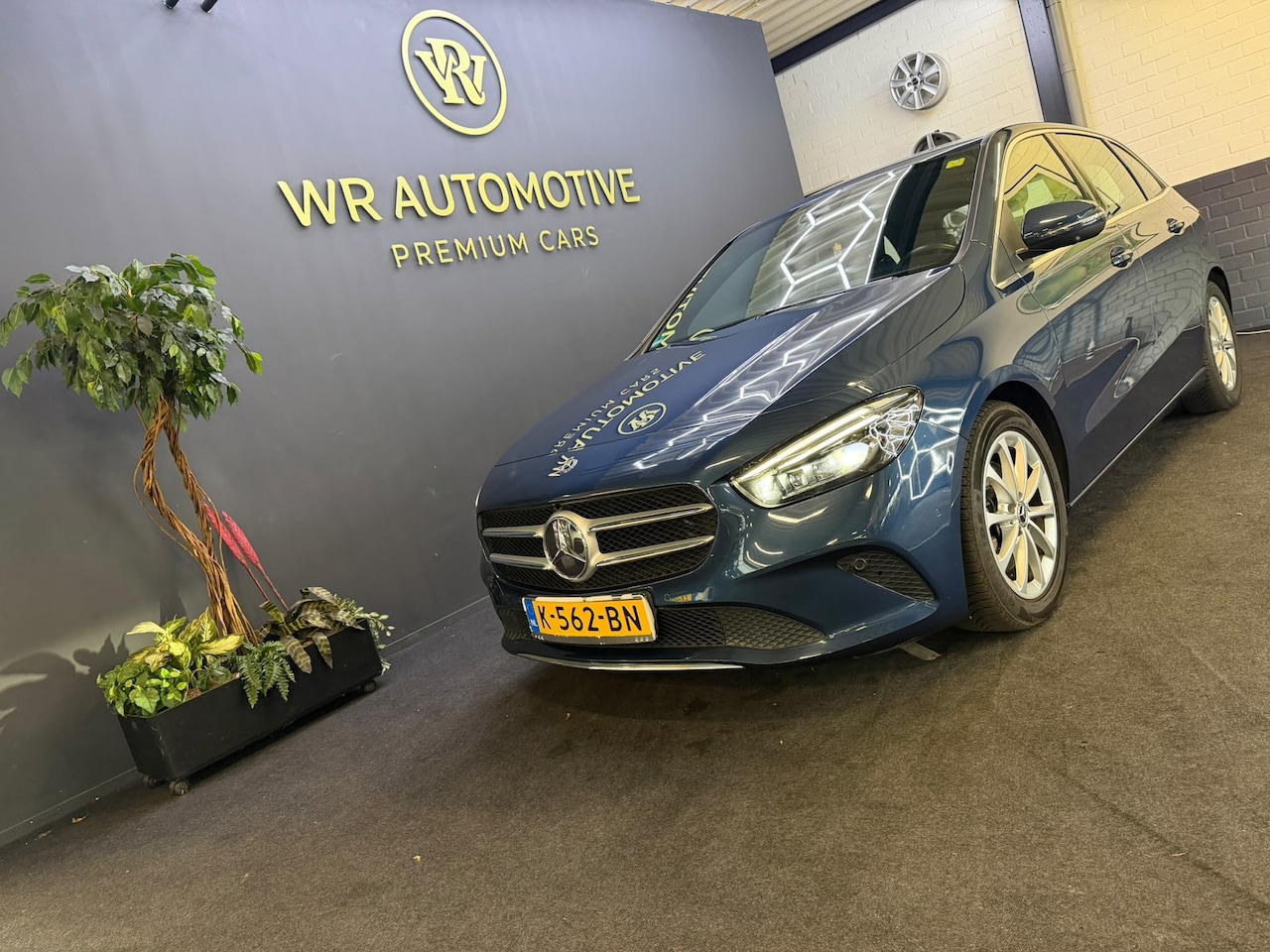 Mercedes-Benz B-klasse - 220 4MATIC Premium Plus 220 4MATIC Premium Plus - AutoWereld.nl