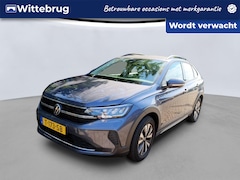 Volkswagen Taigo - 1.0 TSI 95pk Life / Navigatie / LED / LM 16 inch / Camera / Parkeersensoren / APP Lage kil