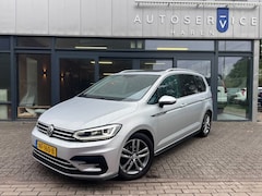 Volkswagen Touran - 1.2 TSI Highline |7 persoons|R-line|Pano|Adaptive | DAB