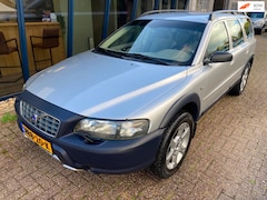 Volvo XC70 - 2.5 T Comfort Line Automaat 4WD Youngtimer