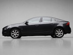 Volvo S60 - 2.0 T3 Summum Sport (NAVI, LEDER, LED, CRUISE, TREKHAAK, STOELVERWARMING, PDC, GETINT, NET