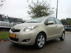 Toyota Yaris - 1.3 16V VVT-I 5DR Automaat Comfort Trekhaak Airco LM Velgen 127.015 KM