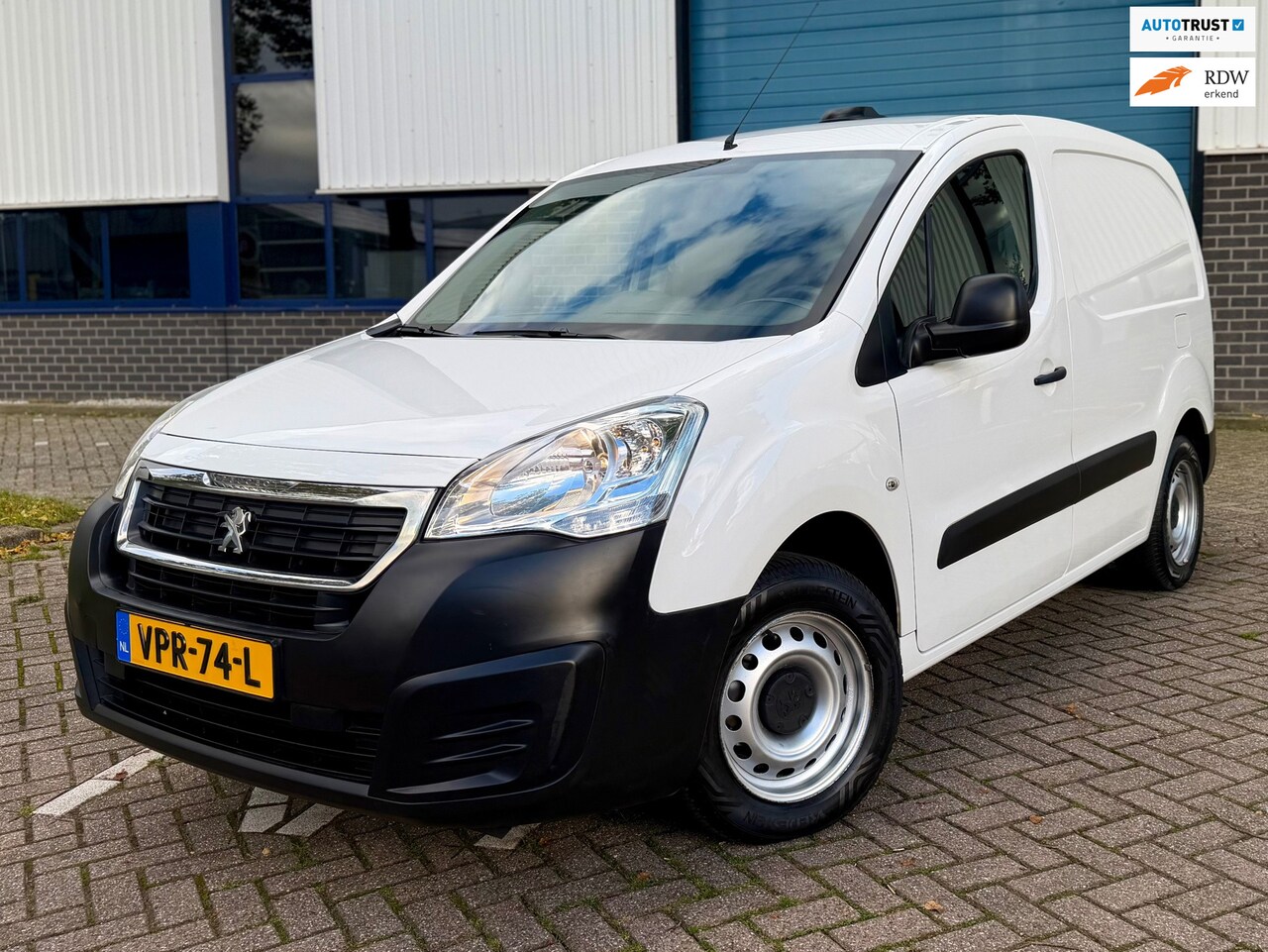 Peugeot Partner - 120 1.6 BlueHDi 100 L1 Premium Pack S&S * NIEUWE DISTR. * CRUISE CONTROL * - AutoWereld.nl