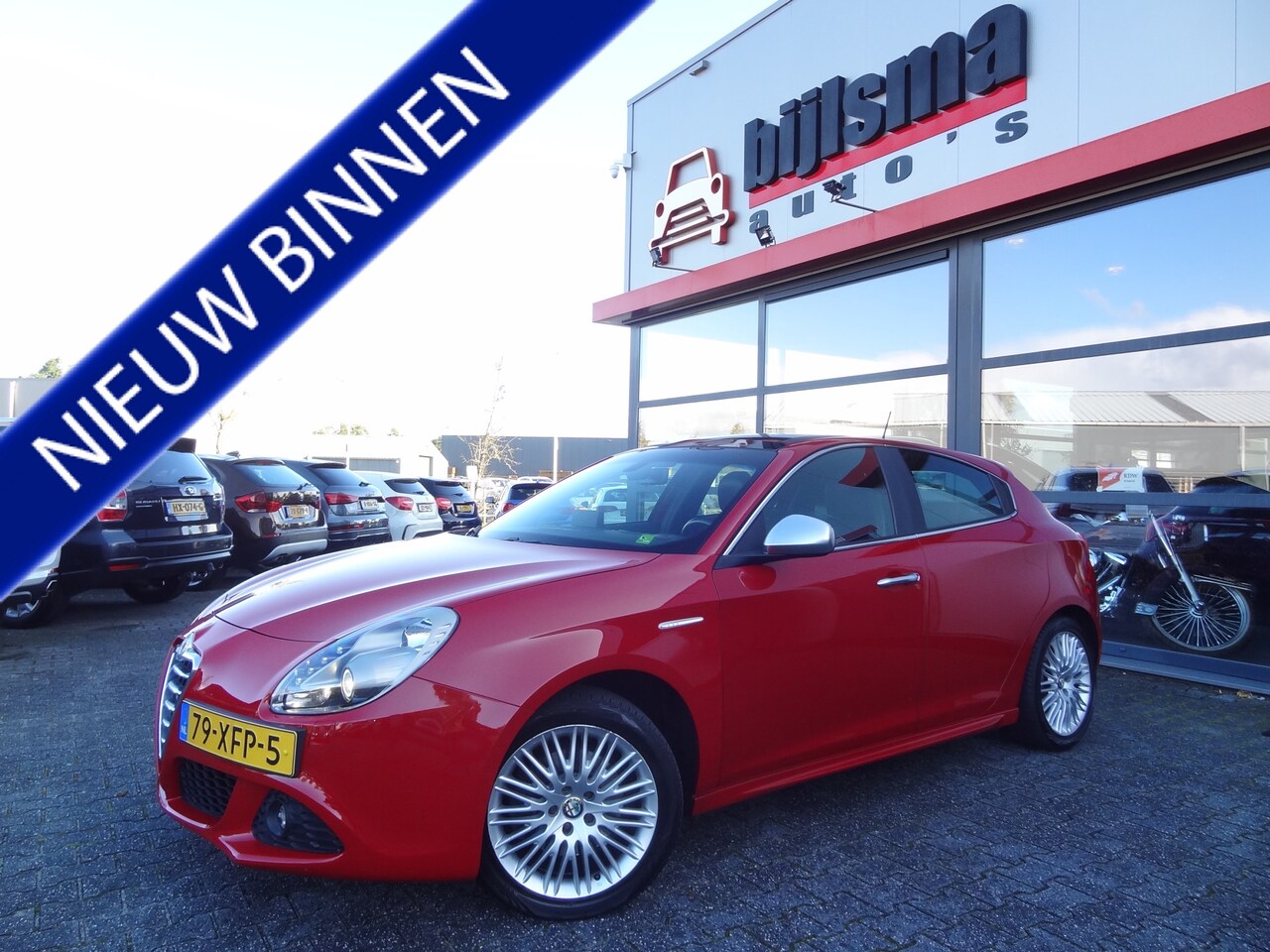 Alfa Romeo Giulietta - 1.4 T Distinctive | NL-AUTO | PANO | CRUISE | NAVI | LMV | - AutoWereld.nl