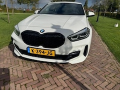 BMW 1-serie - 118i M Sport
