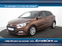 Hyundai i20 - 1.4i i-Vision Automaat *Navigatie*Camera*Stoelverwarming