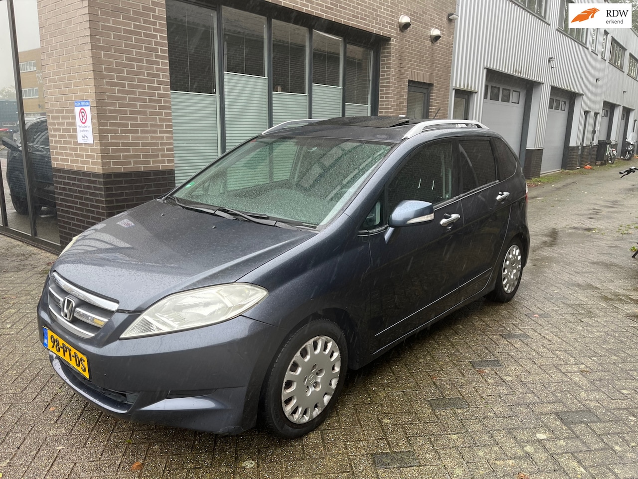 Honda FR-V - 1.7i Comfort! Airco! 2 X Schuifdak! Boekjes! 6P! - AutoWereld.nl