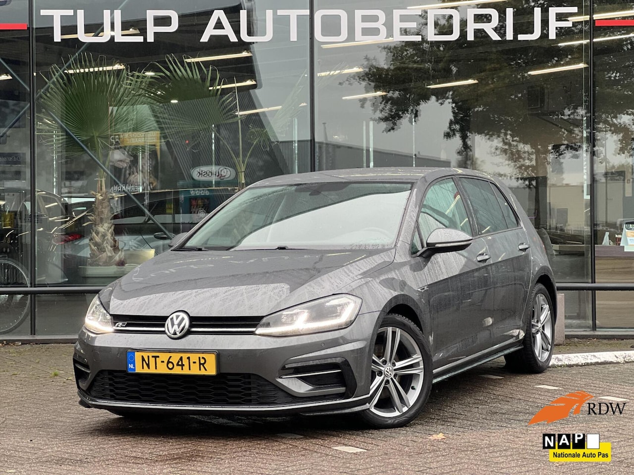 Volkswagen Golf - 1.4 TSI Highline Business R DSG NLauto NAP - AutoWereld.nl