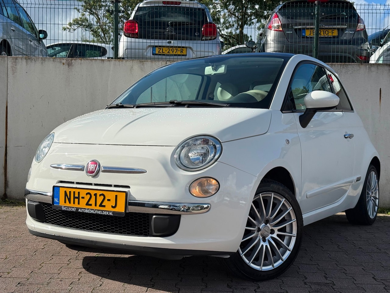 Fiat 500 - 1.2 Popstar/PANO/CLIMA/PDC/NIEUWE APK AFLEVERING/INRUIL KOOPJE/ - AutoWereld.nl