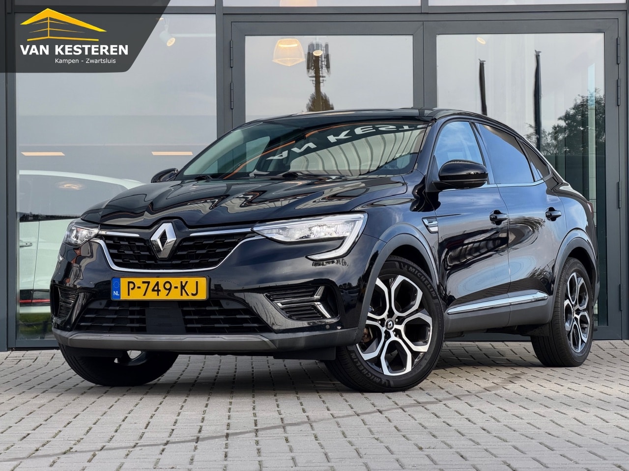 Renault Arkana - 1.6 E-TECH Hybrid 145pk Aut Intens / Trekhaak / Navigatie / Camera / Blindspot / Compleet - AutoWereld.nl