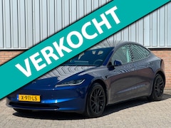 Tesla Model 3 - Premium Long Range AWD Premium/ Highland