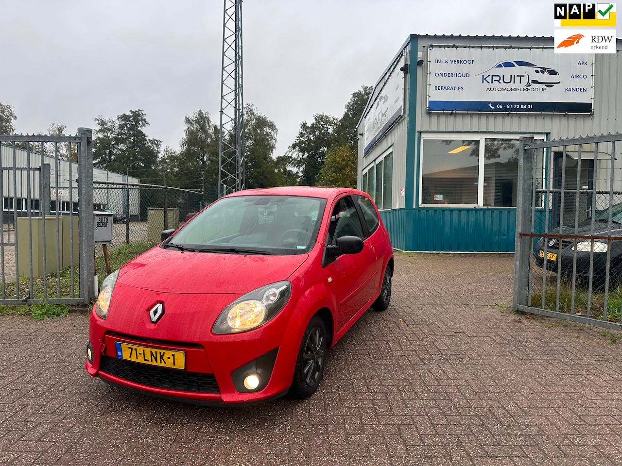 Renault Twingo - 1.2-16V Dynamique AIRCO! APK 10-2027! KOOPJE! - AutoWereld.nl